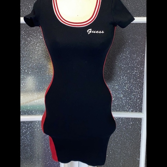 Short sleeve tight dress - Picture 3 of 3